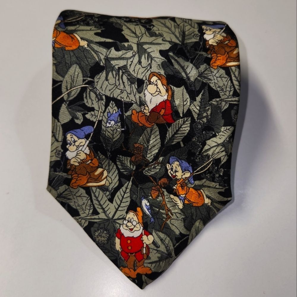 Vintage Disney Italian Silk Tie - Snow White’s Seven Dwarves Fishing In Greenery